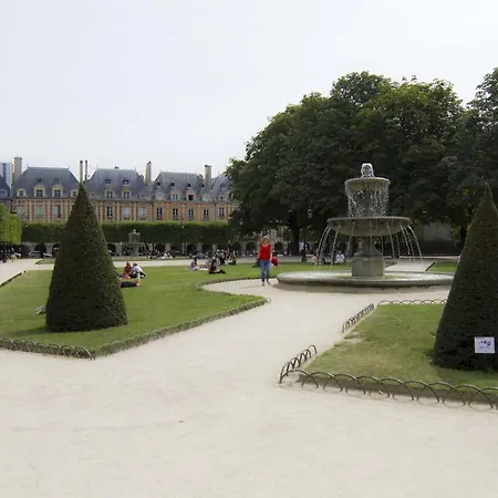 Le Marais, Amazing For 6
